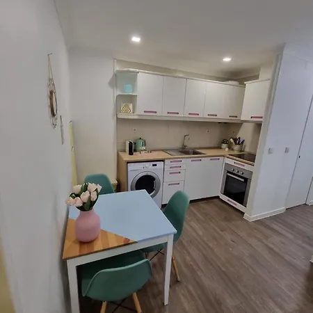 Near Parque Eduardo Vii *